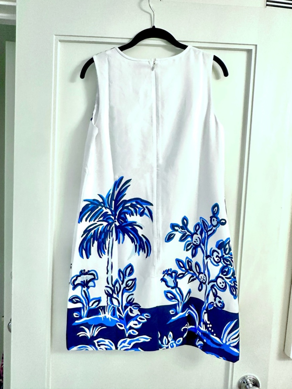 Lilly Pulitzer Blue White Giraffe Print Shift Dress Size 4 NWT - Picture 10 of 10